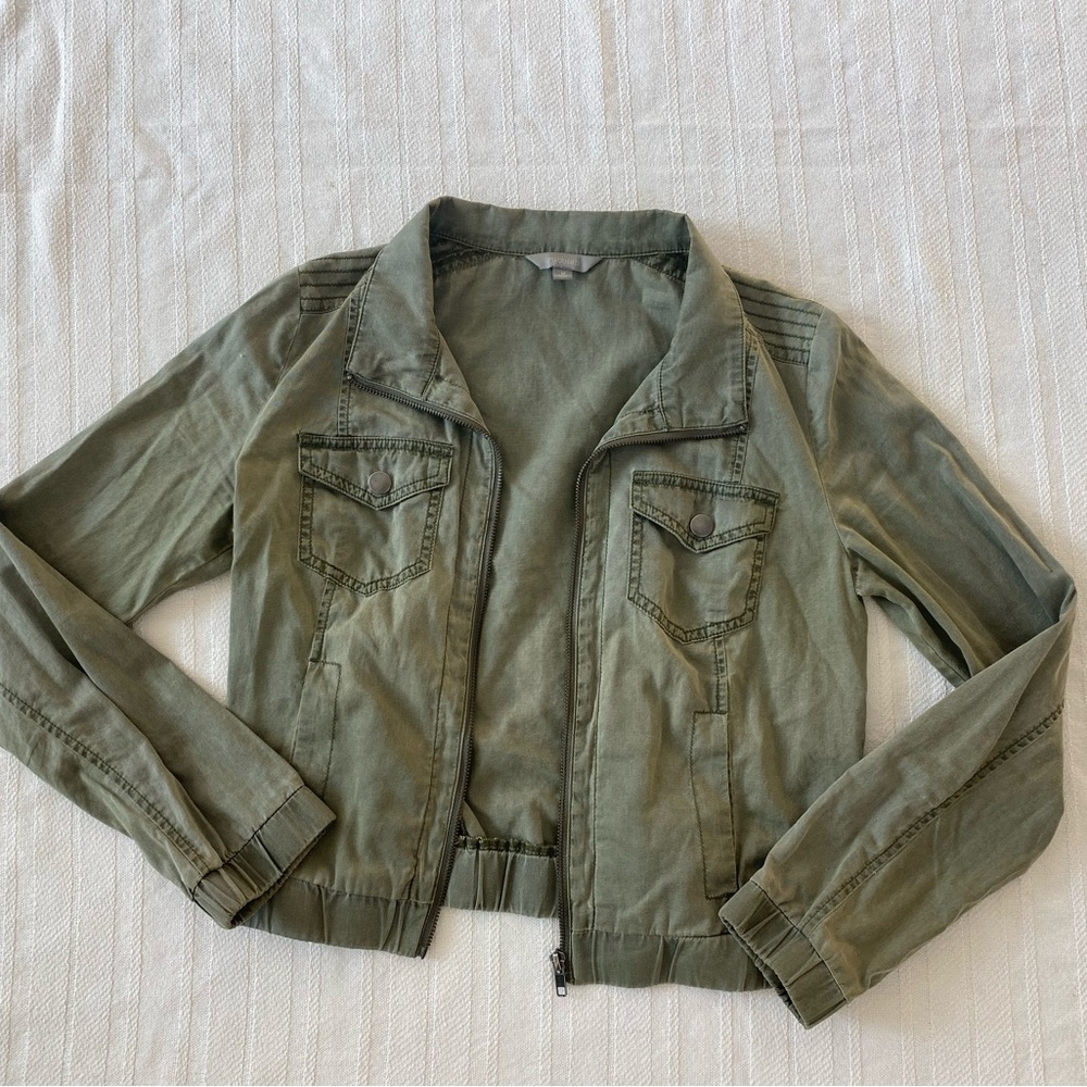 jacket - Picture 2 of 4